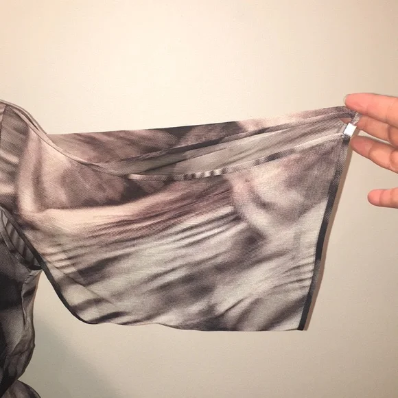 Halston Heritage Black & Tan Wrap Blouse Size XS - Picture 5 of 17